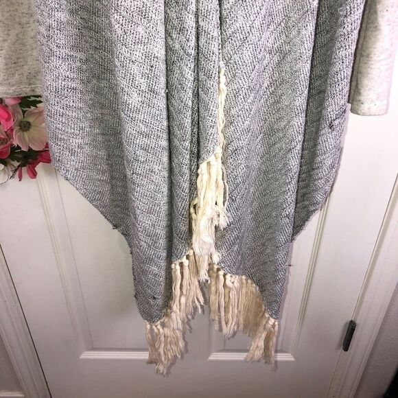 Lucky Lotus fringe open front cardigan large - Picture 4 of 10